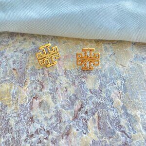 ❤️Tory Burch Britten Logo Gold Stud Earrings